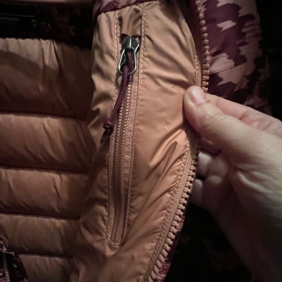 Pink Aztec pattern North Face Jacket - Picture 4 of 7